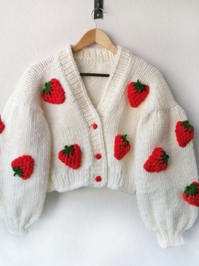 Pinteresty Strawberry Cardigan