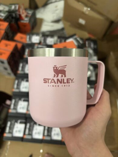 Stanley Classic Legendary Camp Mug